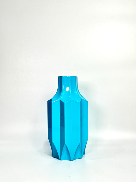 TURQUOISE VASE